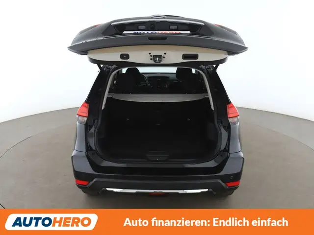 Nissan X-Trail view 17