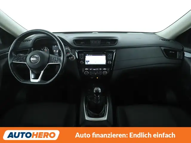 Nissan X-Trail view 12
