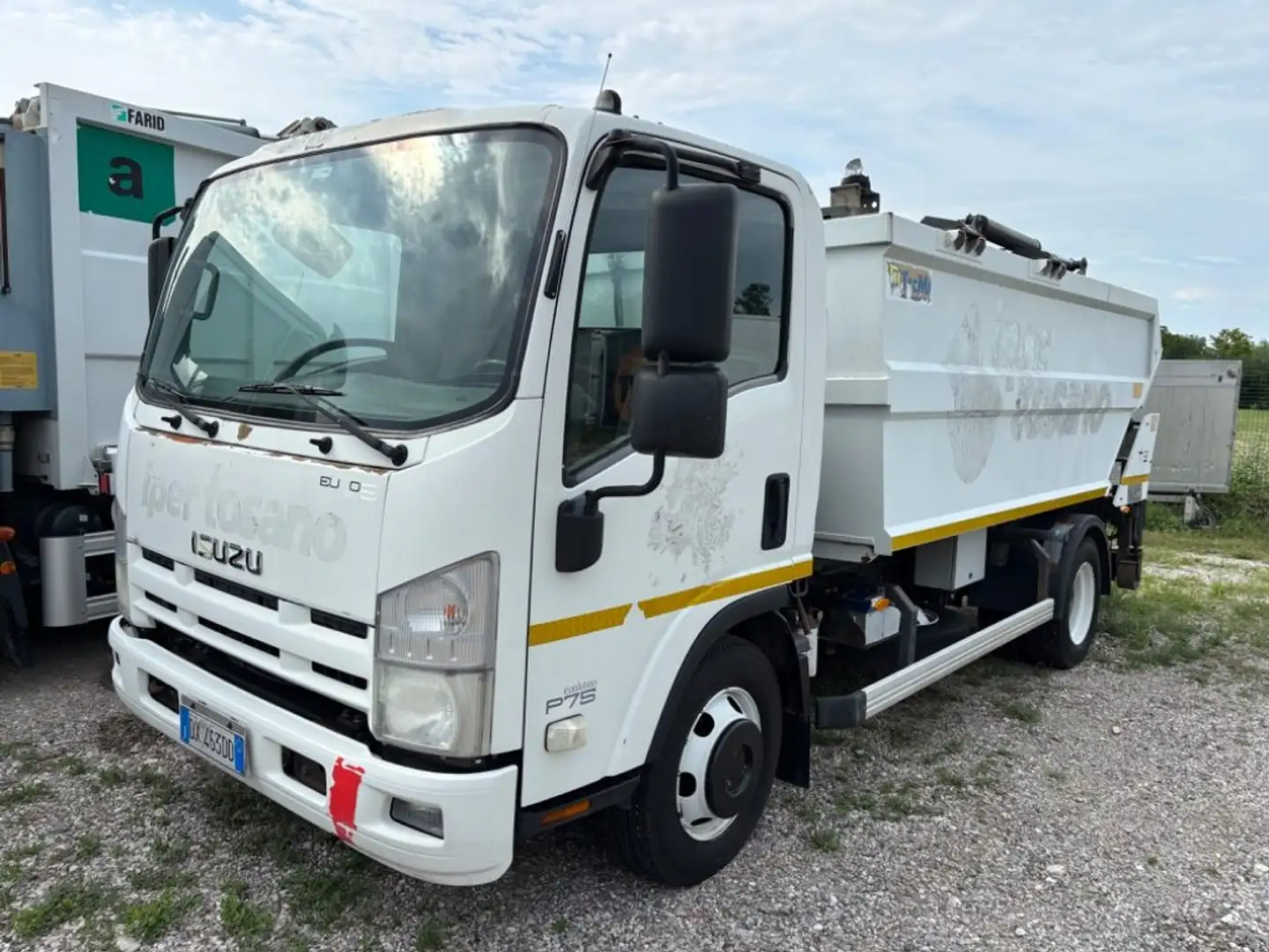 Isuzu NPR75  P75 EVOLUTION Bianco - 1