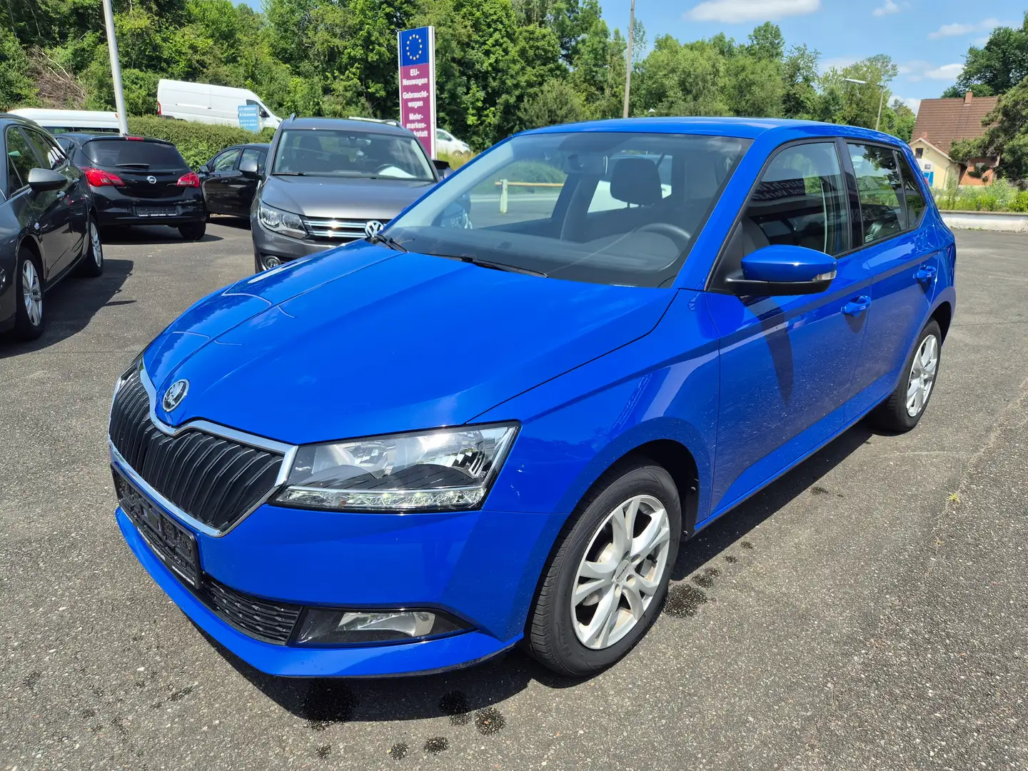 Skoda Fabia 1.0 MPI Active *8fach brft/Klima/Radio/TÜV neu* Blau - 1