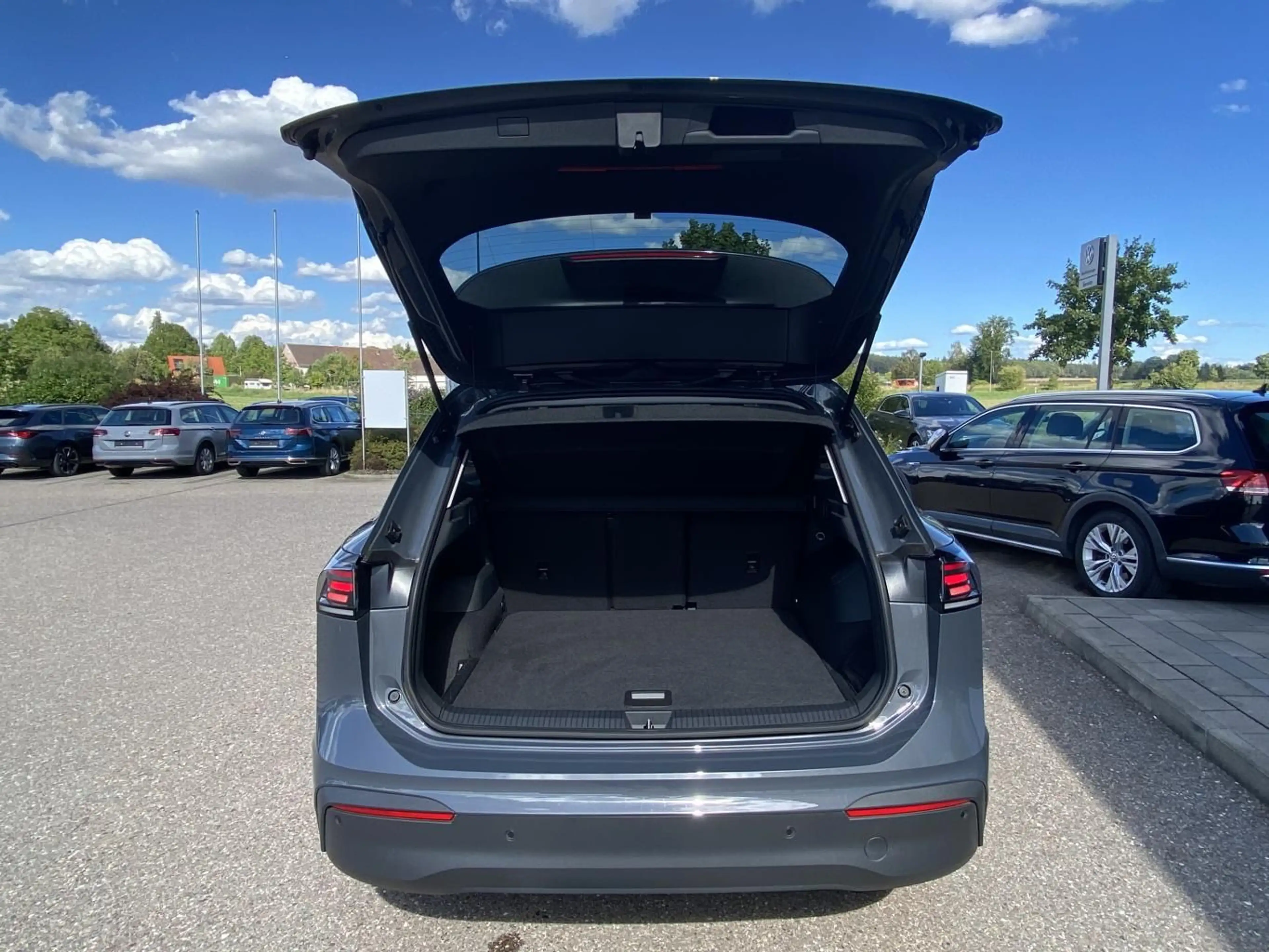 Volkswagen Tiguan 1.5 eTSI DSG GOAL AHK+APP-CONNECT+ACTIVE- — photo 15
