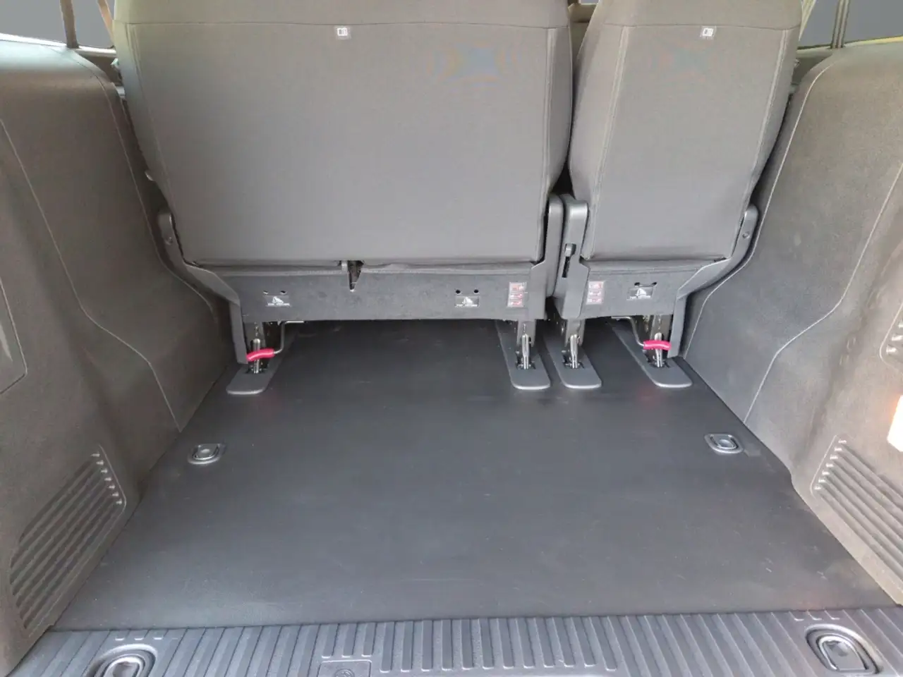 Opel Zafira XL Edition 2.0 Diesel 180PS AT8 9-Sitzer AHK PDC, миниатюра 13