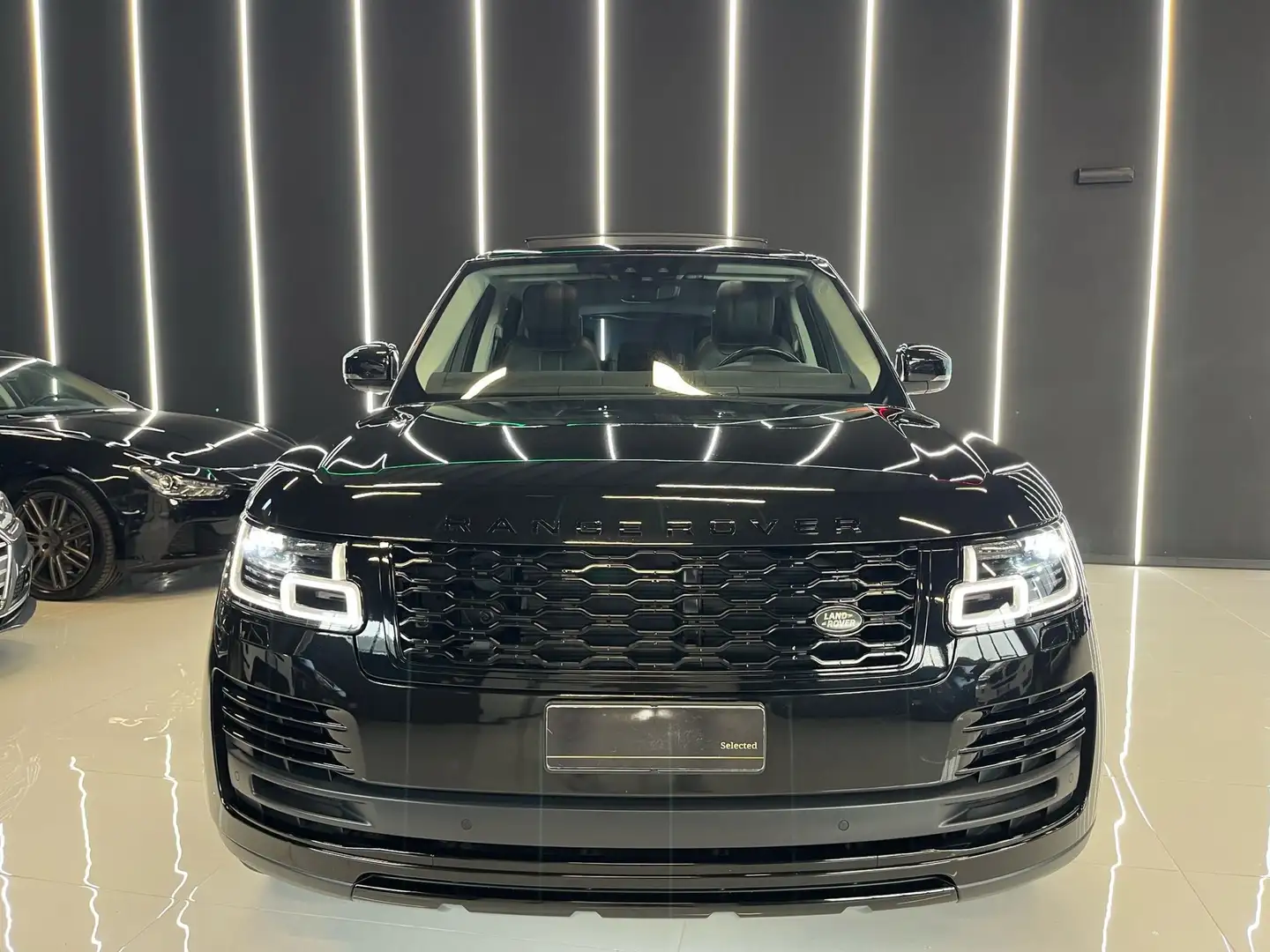 Land Rover Range Rover 3.0 tdV6 Vogue FULL OPTIONAL Noir - 2