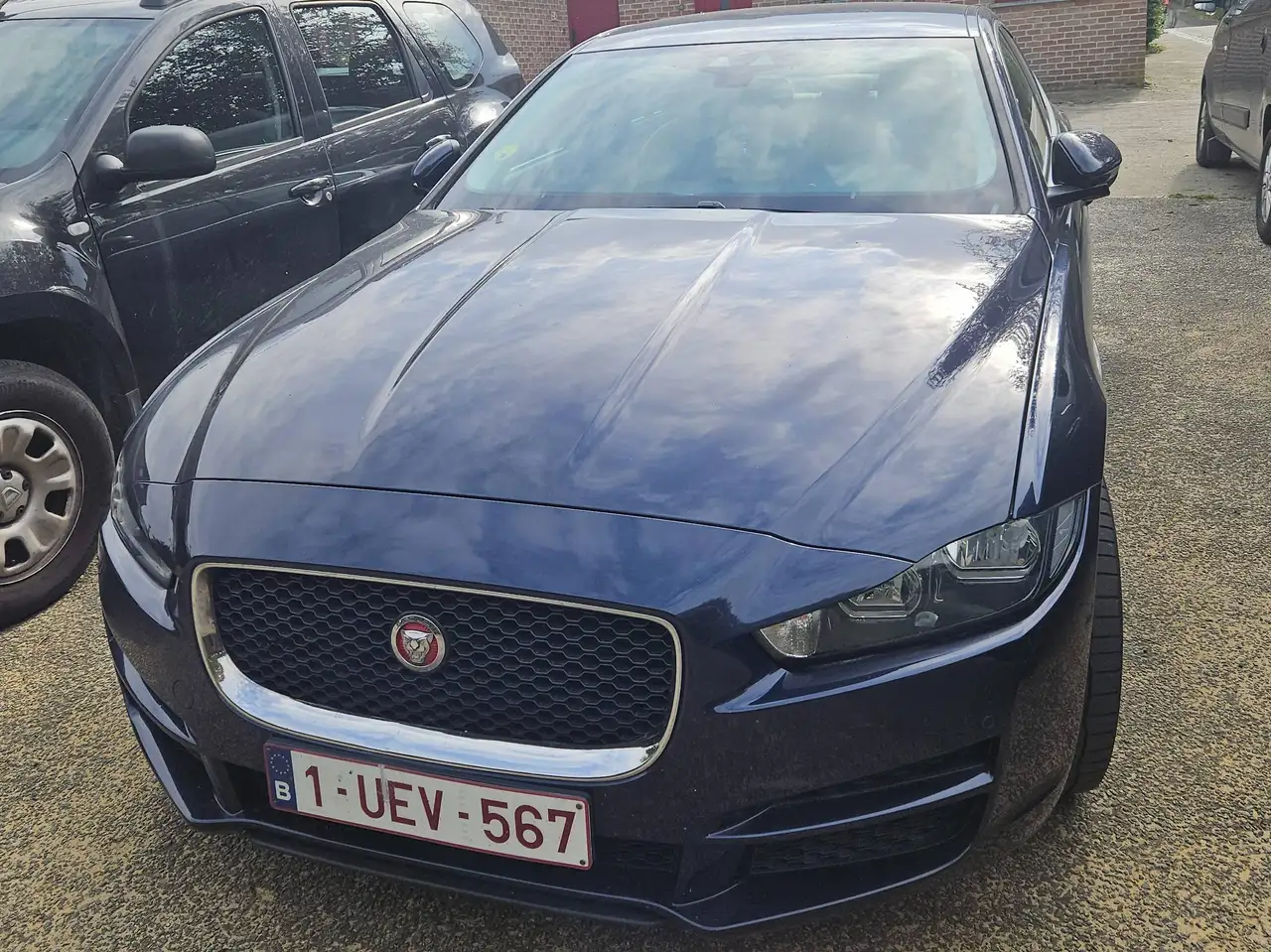 Jaguar XE