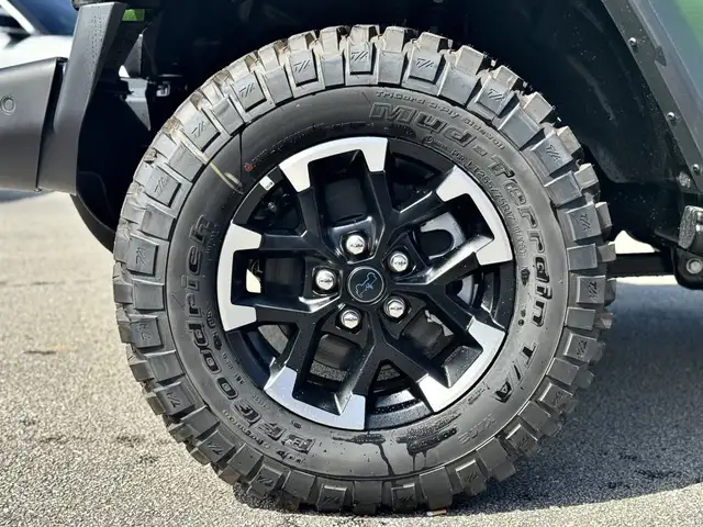 Jeep Wrangler view 4