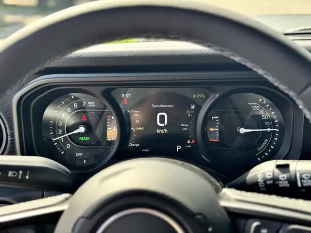 Jeep Wrangler view 16