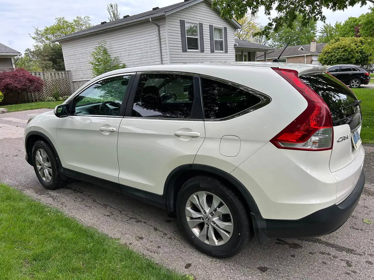 Honda CR-V снимка Honda CR-V