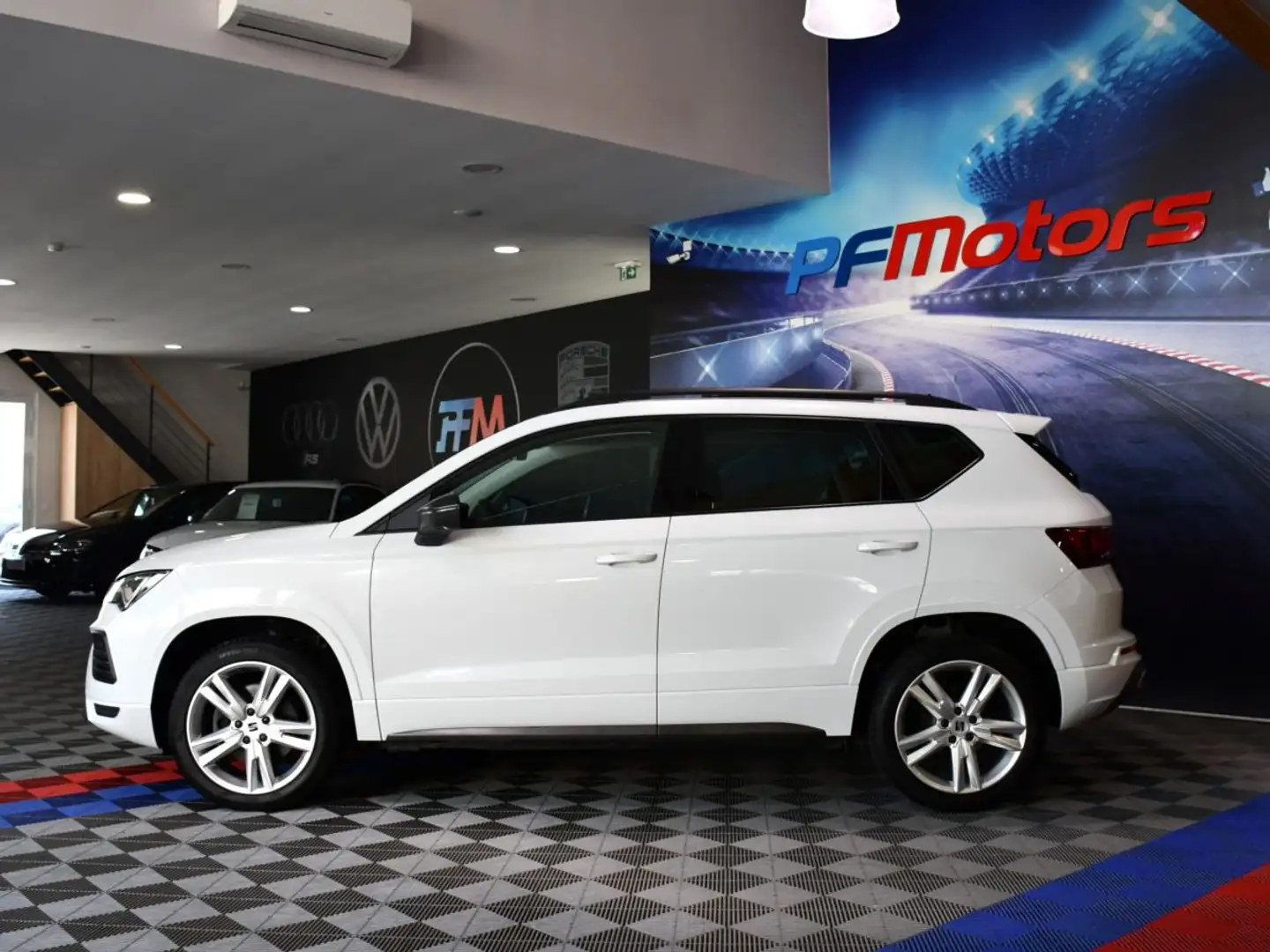 SEAT Ateca FR 1.5 TSI 150 DSG GPS TO Virtual Front Lane Volant Chauffant DCC Full Linck JA 18 Blanc - 2