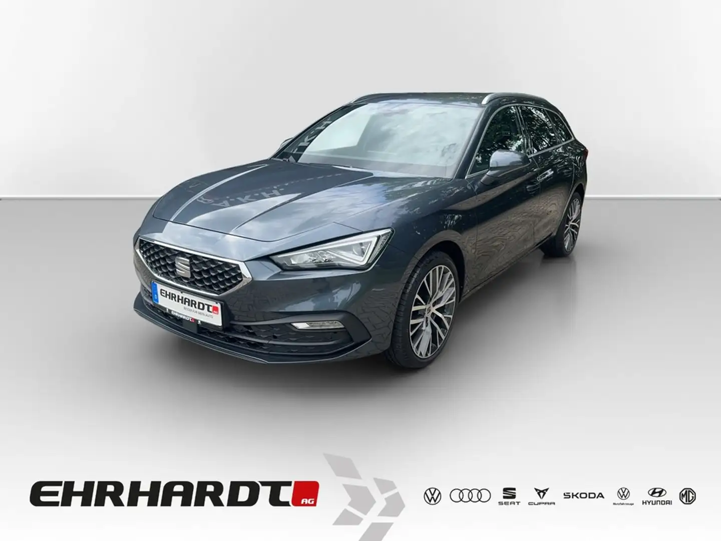 SEAT Leon Sportstourer 1.5 TSI ACT Xcellence VIRTUAL*NAVI... Grau - 1