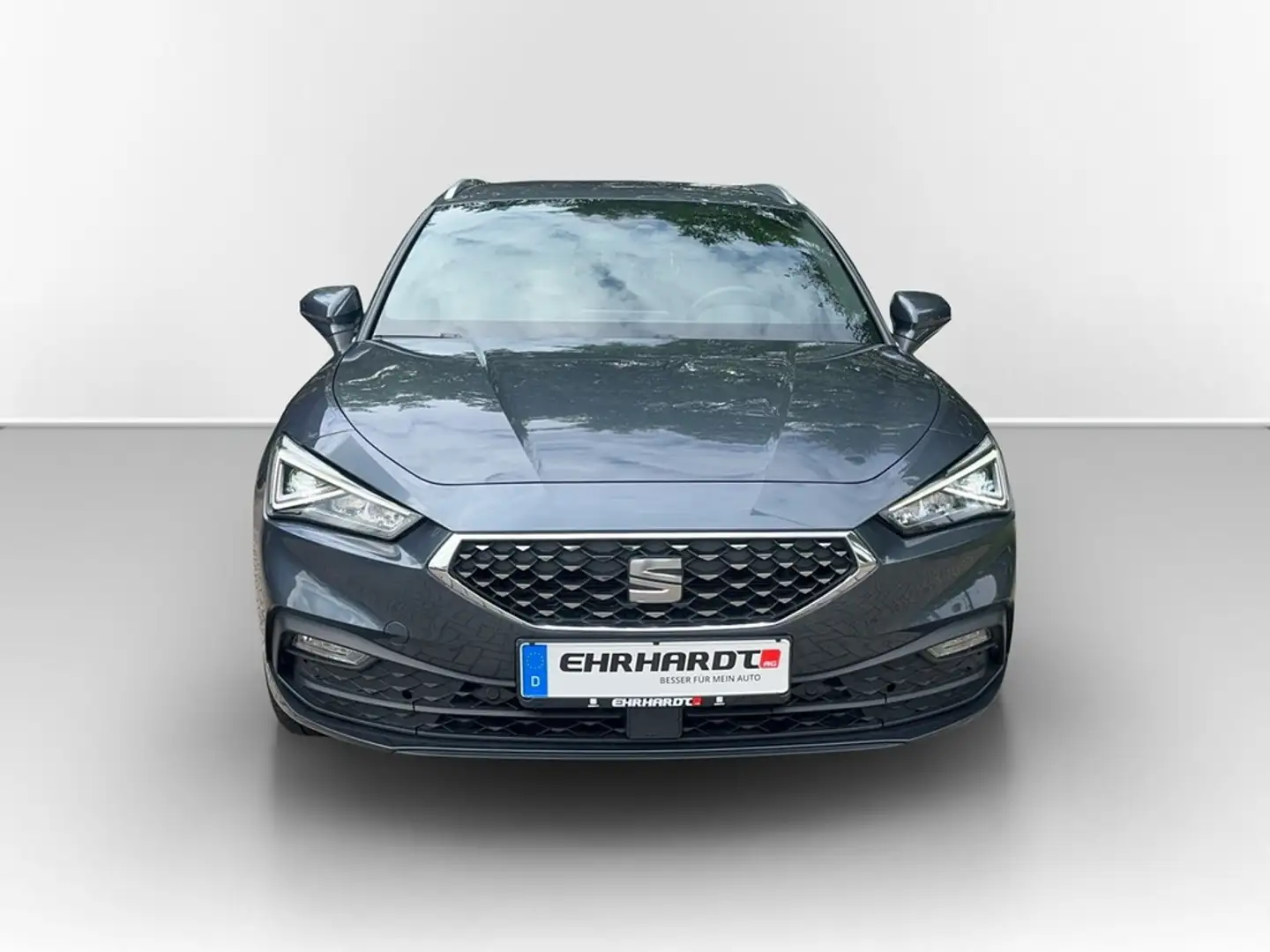 SEAT Leon Sportstourer 1.5 TSI ACT Xcellence VIRTUAL*NAVI... Grau - 2