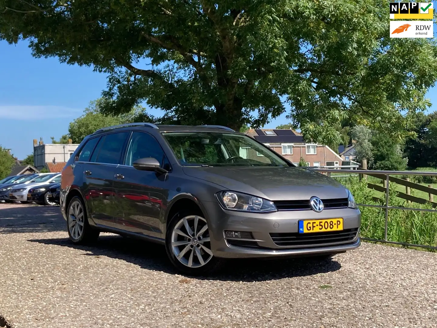 Volkswagen Golf Variant 1.2 TSI Business Edition |1e Eigenaar + ErgoActive Grigio - 1