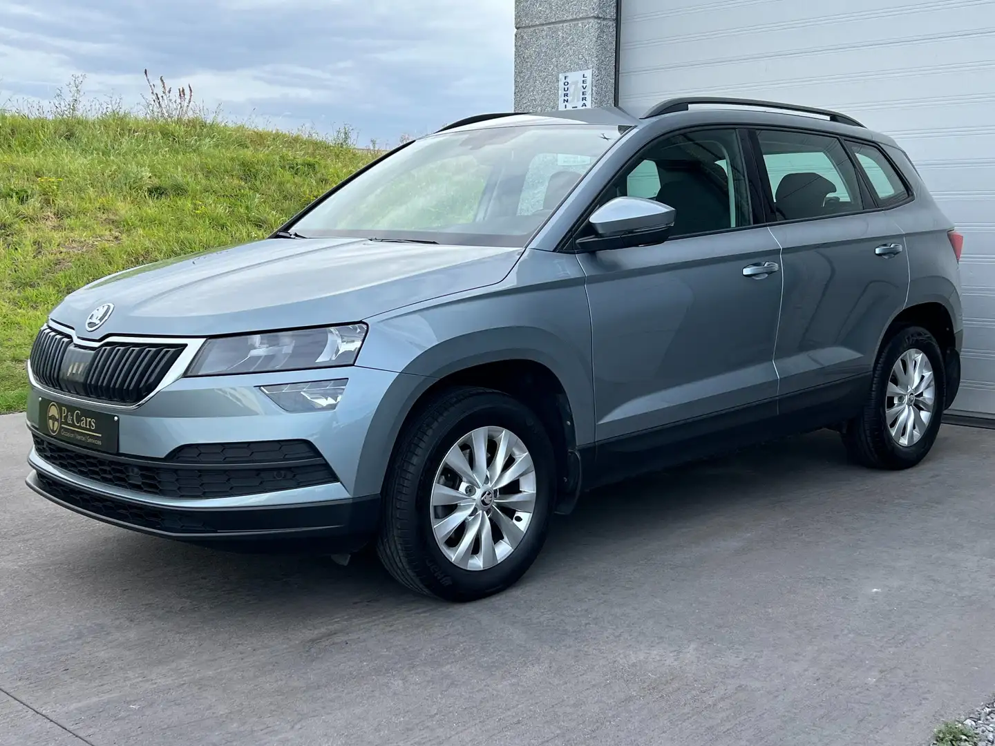 Skoda Karoq Karoq 1.5 TSI ACT Ambition DSG (EU6.2) Grijs - 1