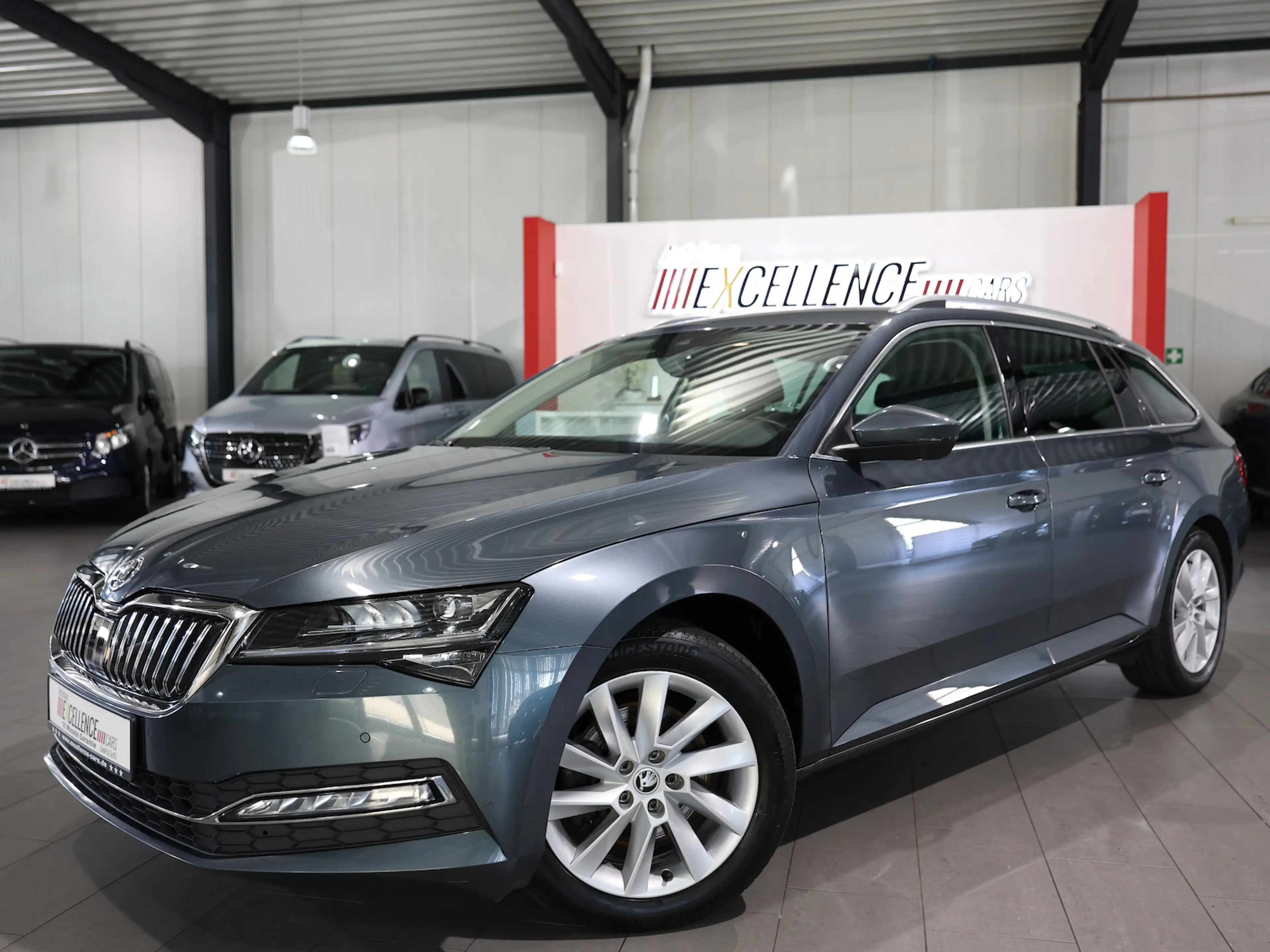 Skoda Superb Combi 2.0 TDI DSG 4x4 STYLE / MATRIX-LED — photo 5