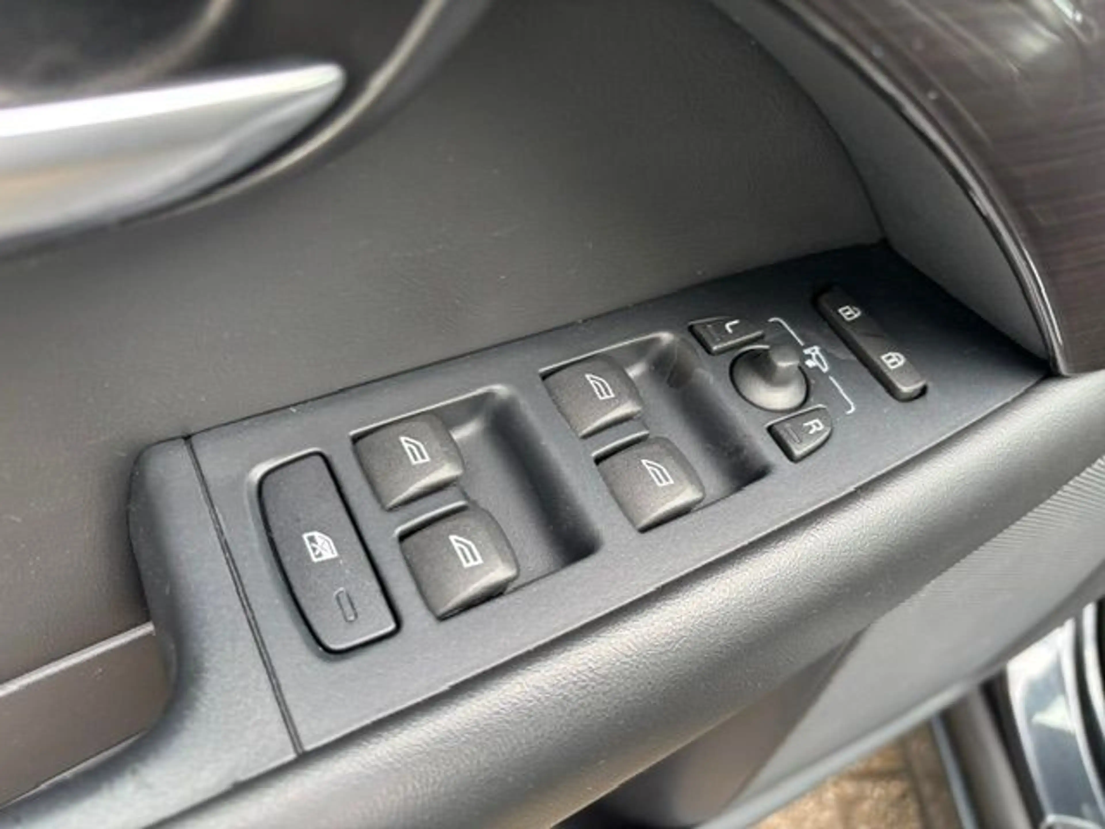 Volvo V70 Kombi Momentum/Klima/Navi/Xenon/Leder — photo 14