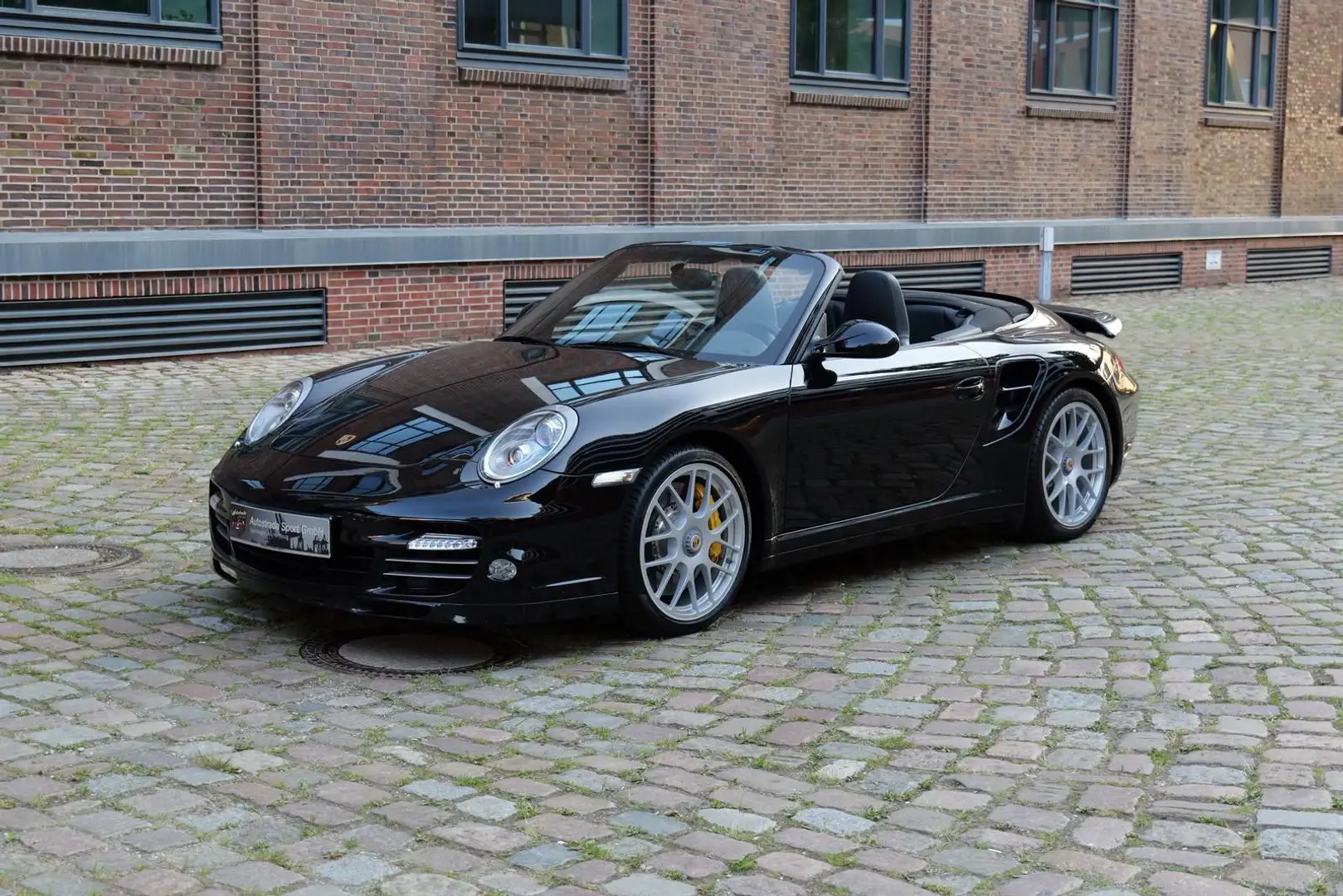 Porsche 997 Turbo S Cabrio Schwarz - 1