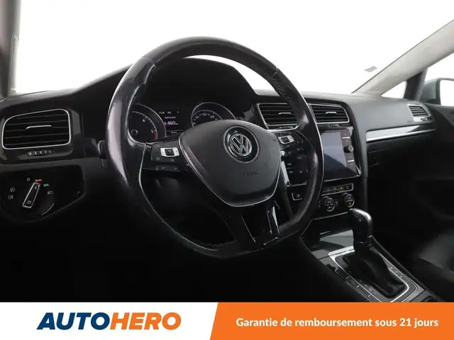 Volkswagen Golf view 12