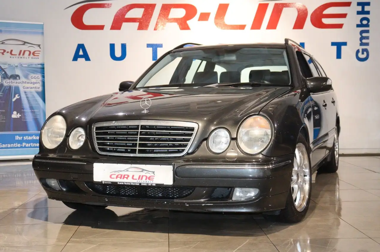 Mercedes-Benz E 240