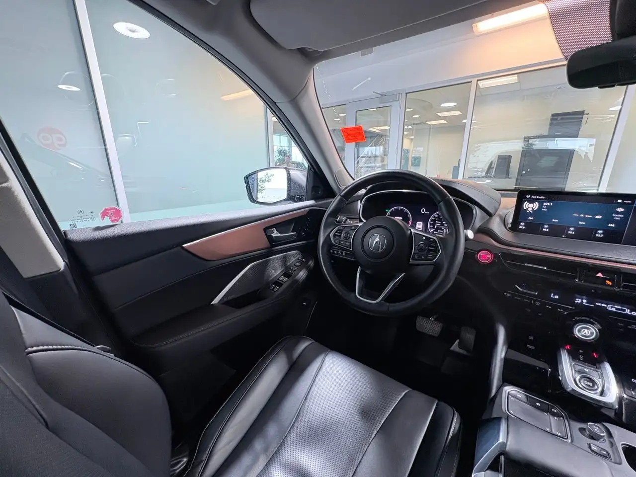 Acura MDX снимка Acura MDX