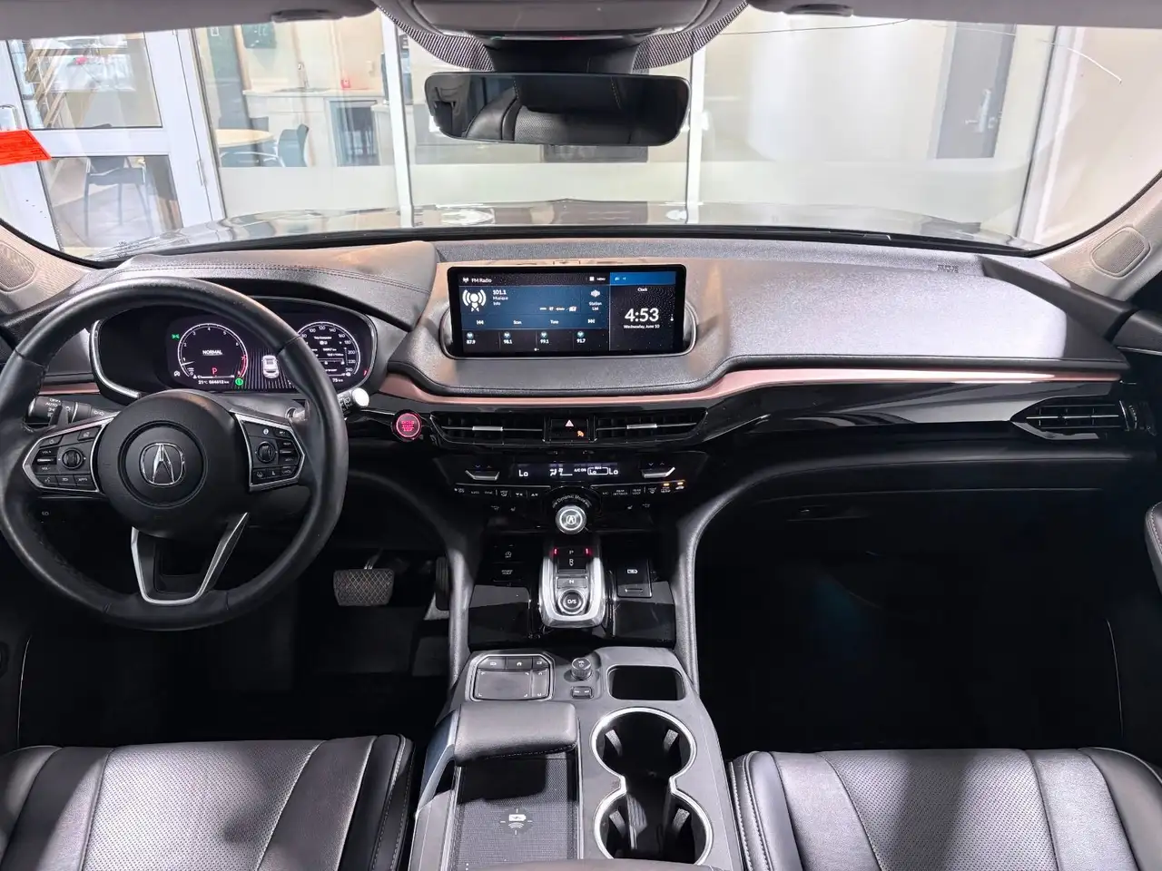 Acura MDX снимка Acura MDX