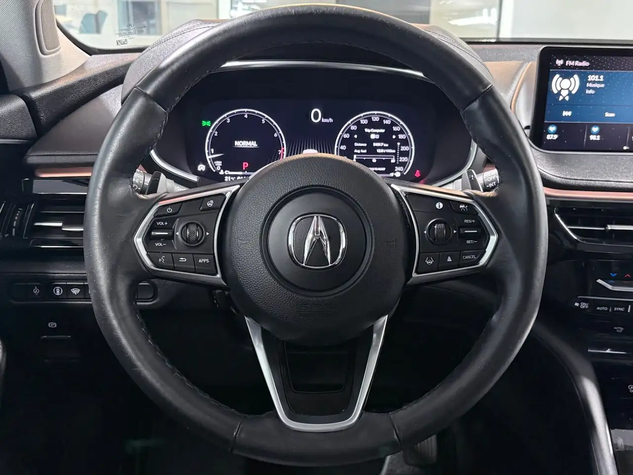 Acura MDX снимка Acura MDX