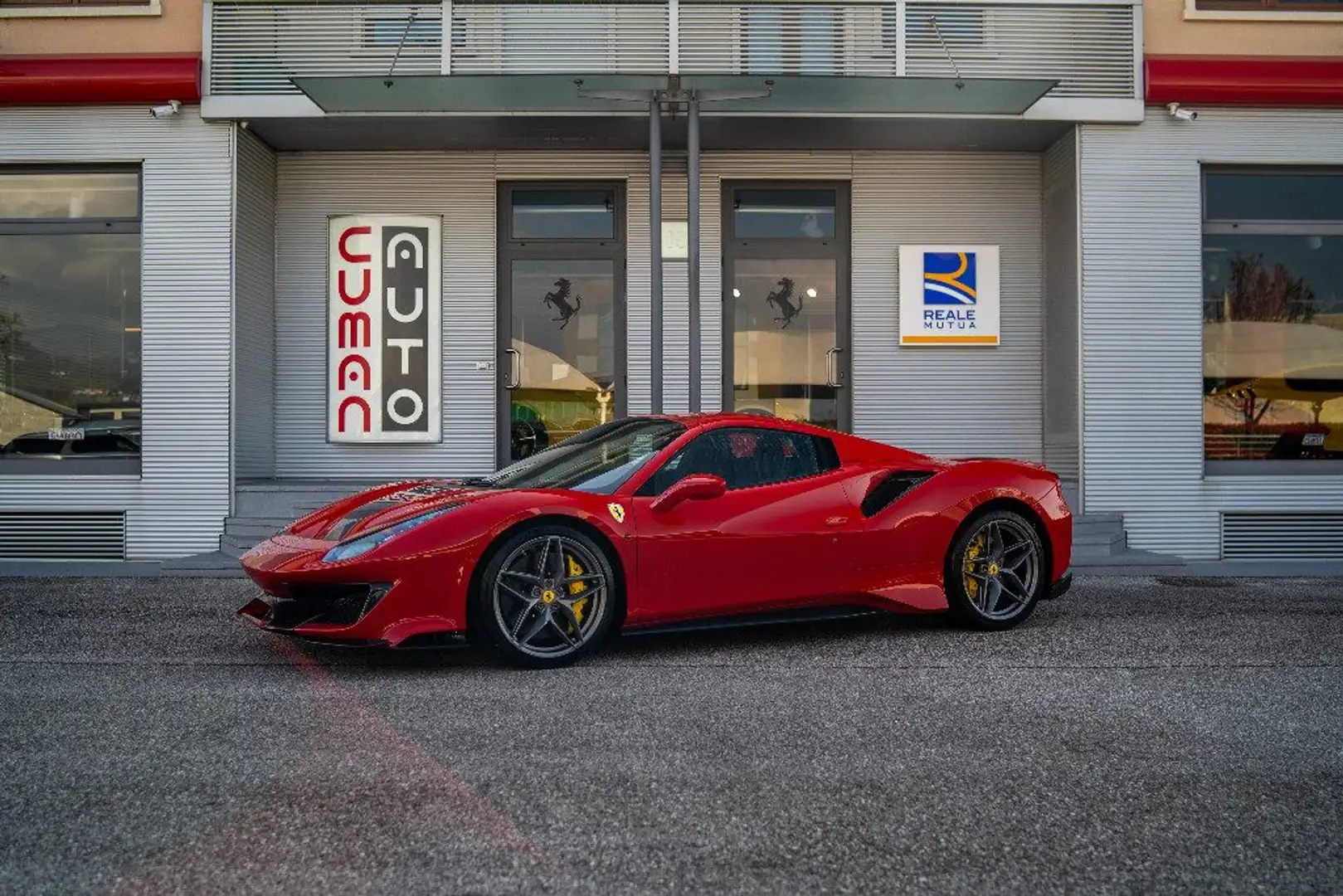Ferrari 488 Pista Spider Rojo - 2