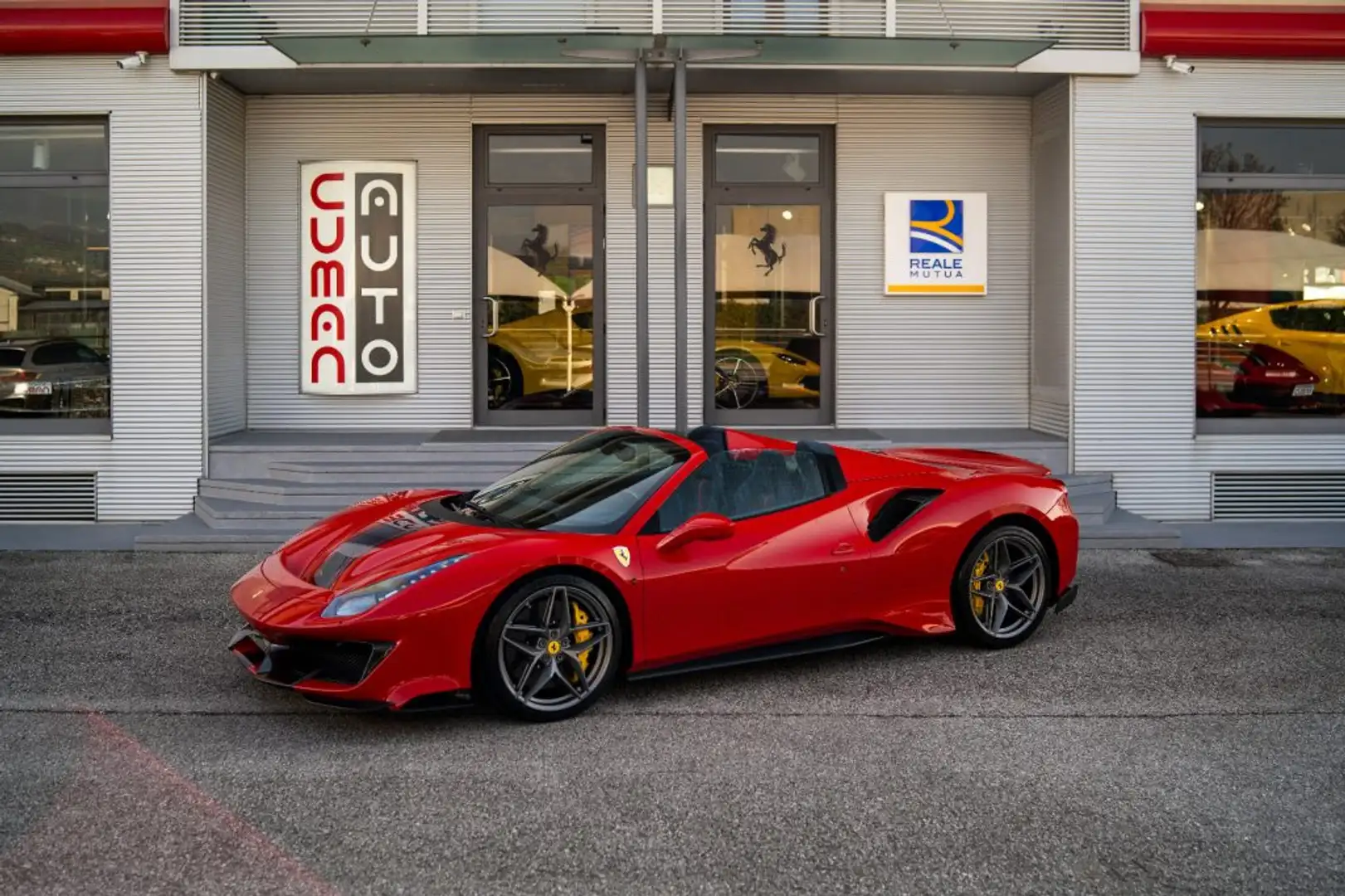 Ferrari 488 Pista Spider Rojo - 1