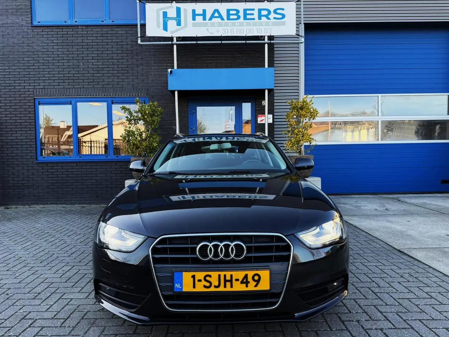 Audi A4 Avant 1.8 TFSI Business Edition 170PK|Face Lift|Or Gris - 2