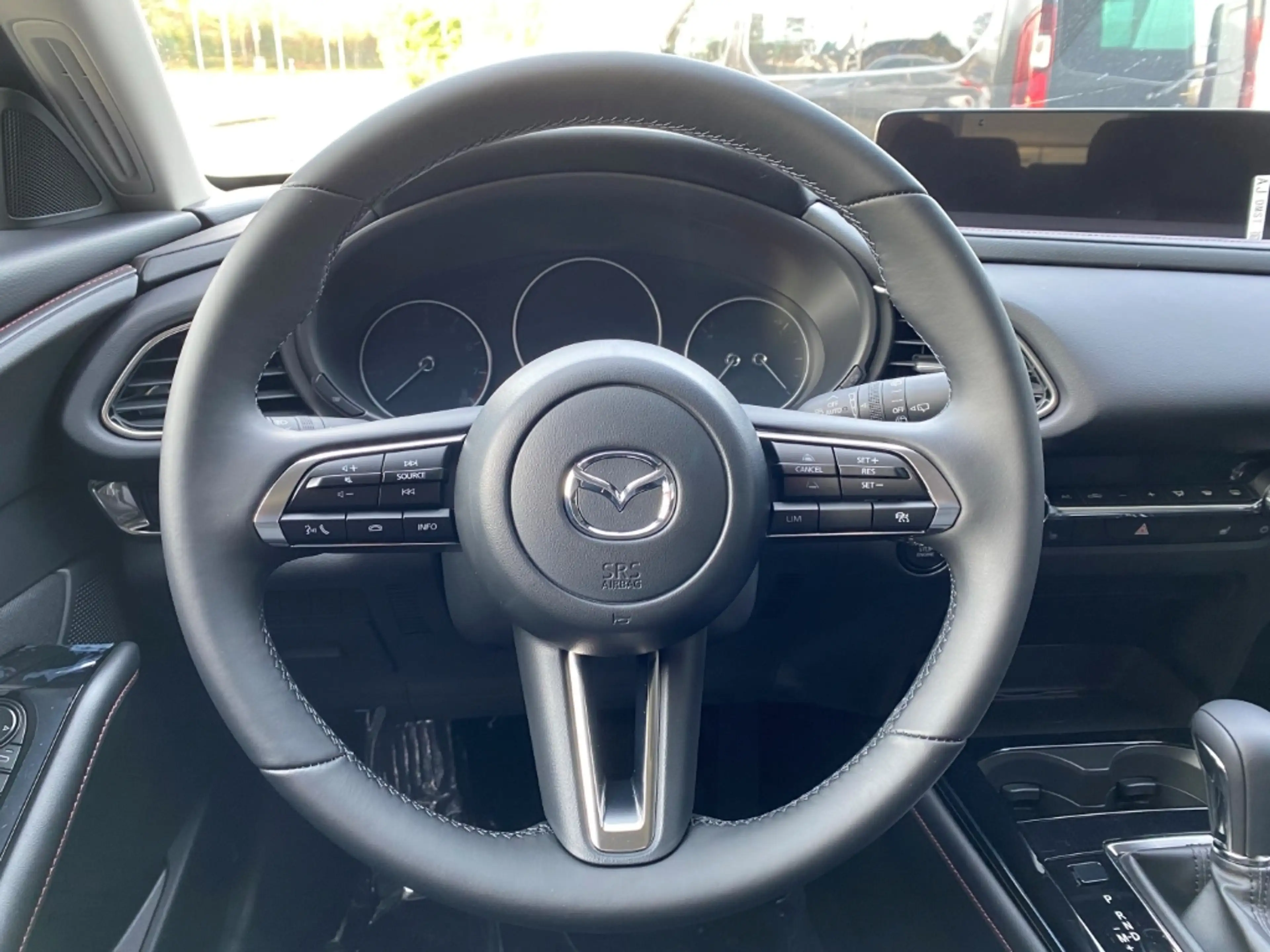 Mazda CX-30 HOMURA e-Skyactiv-X 186PS 6AT HUD Navi LED Blendfr — photo 8