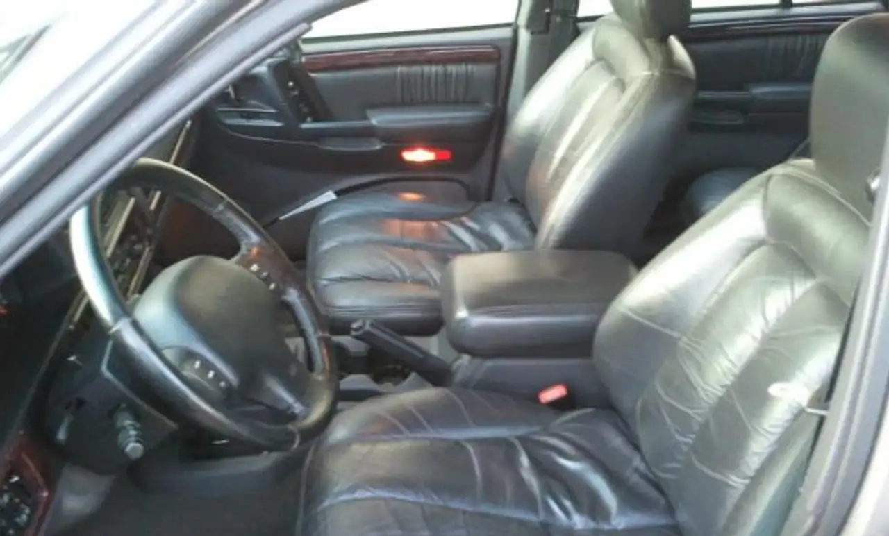 Jeep Grand Cherokee 5.9 Limited LX auto, foto 3