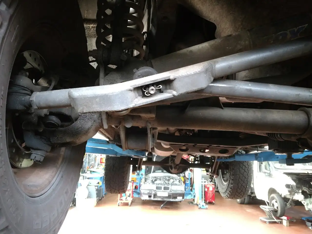Jeep Grand Cherokee 5.9 Limited LX auto, foto 4