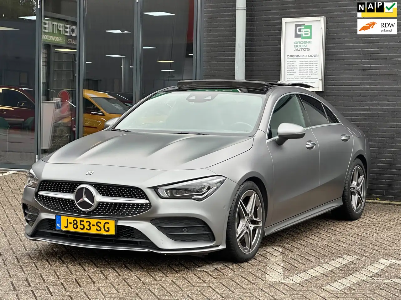 Mercedes-Benz CLA 200