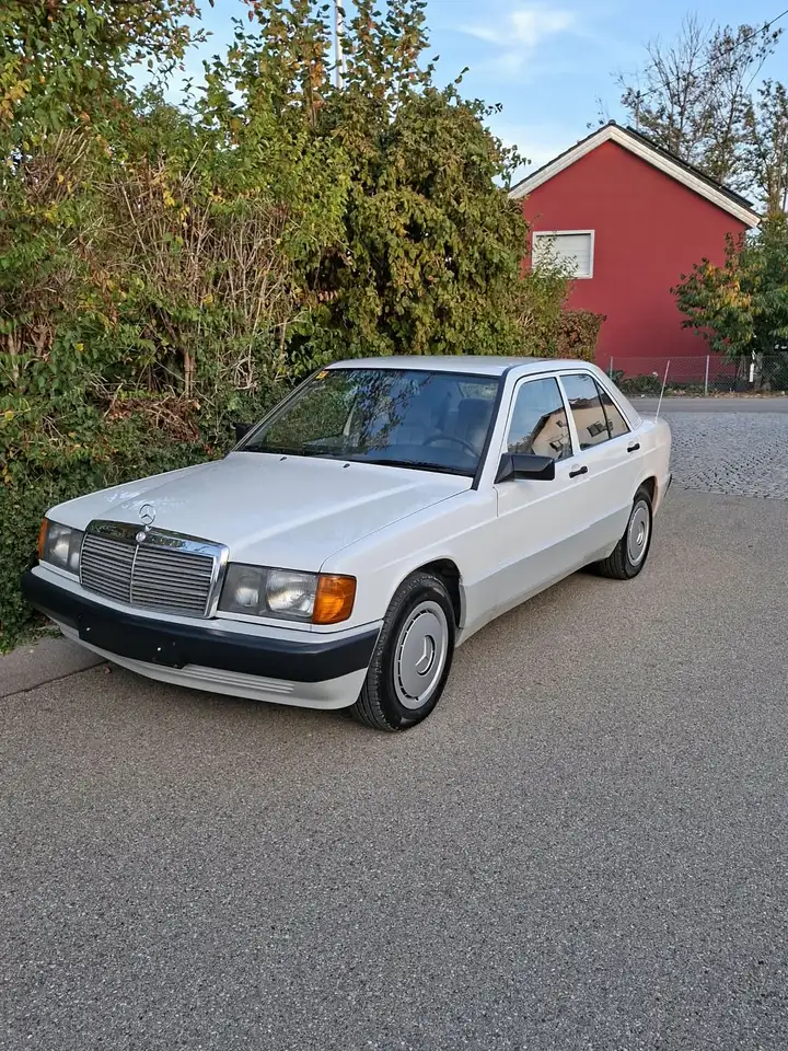 Mercedes-Benz 190 D, foto 3