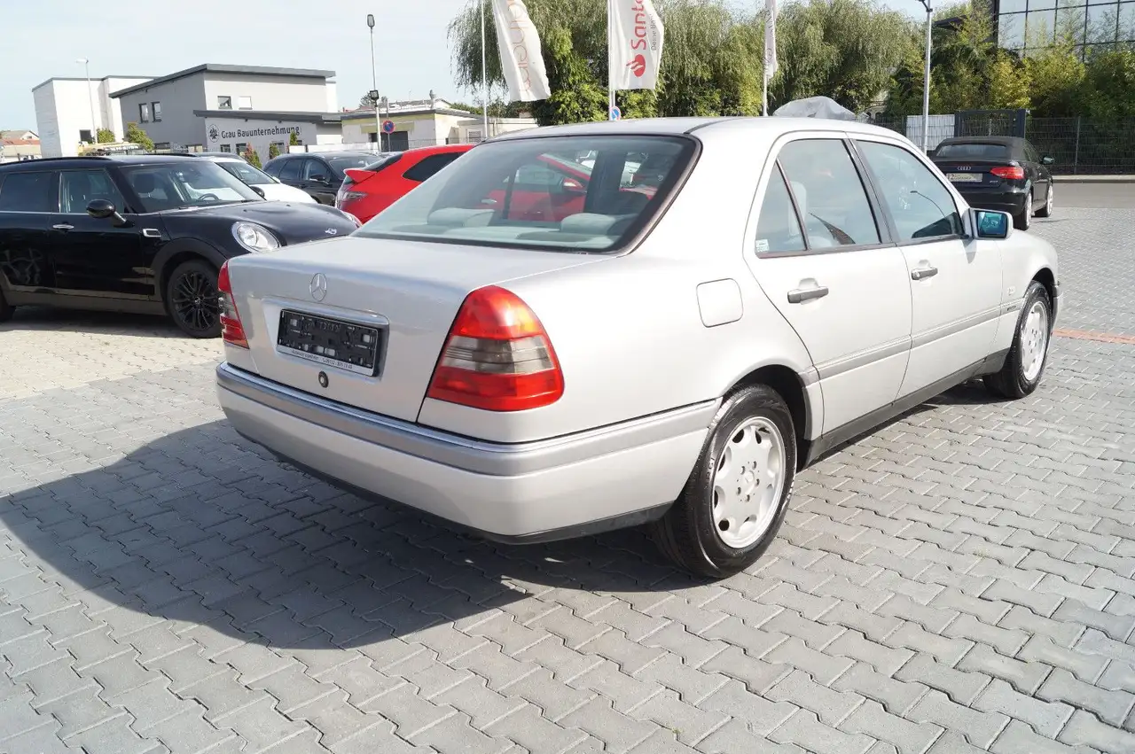 Mercedes-Benz C 180 ELEGANCE AUTOMATIK Klimaauto Alu, foto 7