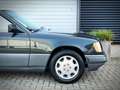 Mercedes-Benz E 320 Cabrio / 2. OWNER / FULL SERVICE FILE / NEW TOP Negro - thumbnail 45