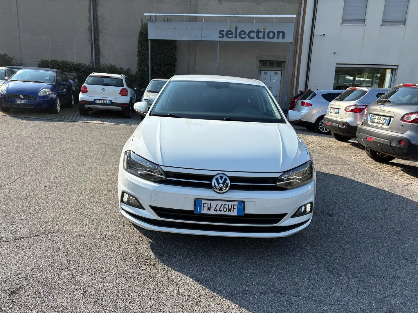 Volkswagen Polo NEOPATENTATI Comfortline 80cv Bianco - 2