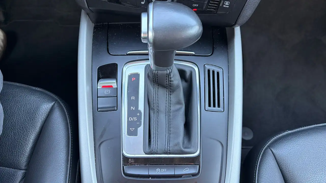 Audi Q5 снимка Audi Q5