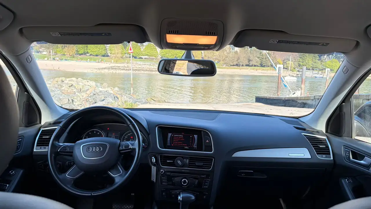 Audi Q5 снимка Audi Q5