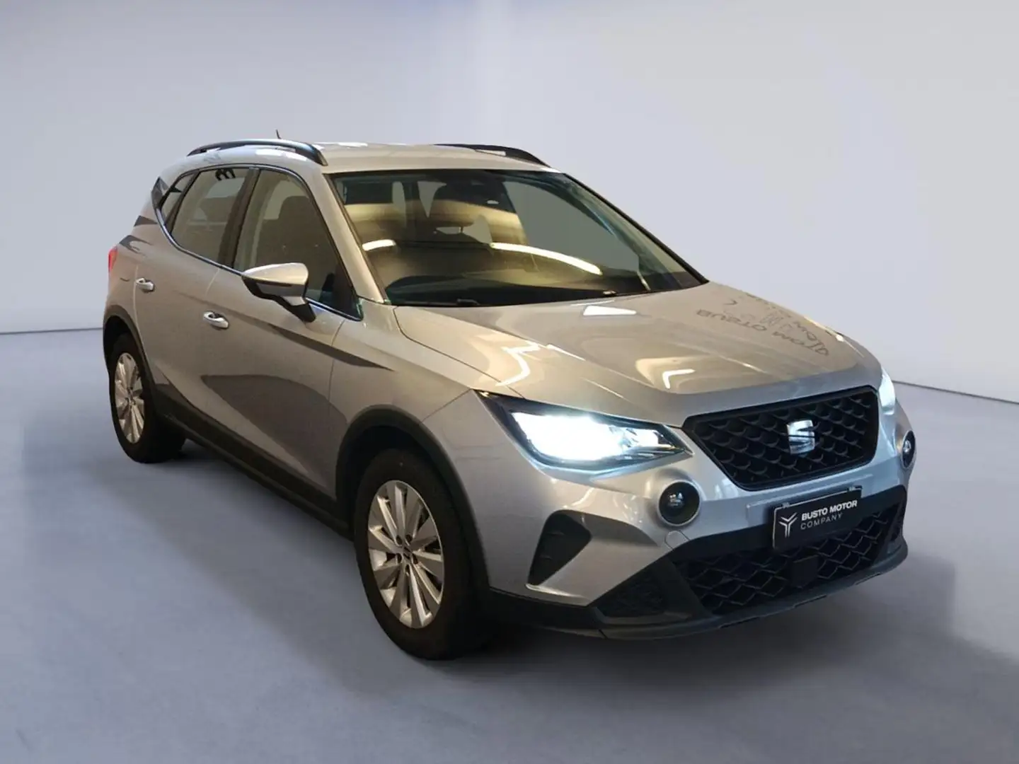 SEAT Arona 1.0 EcoTSI Reference Argento - 1