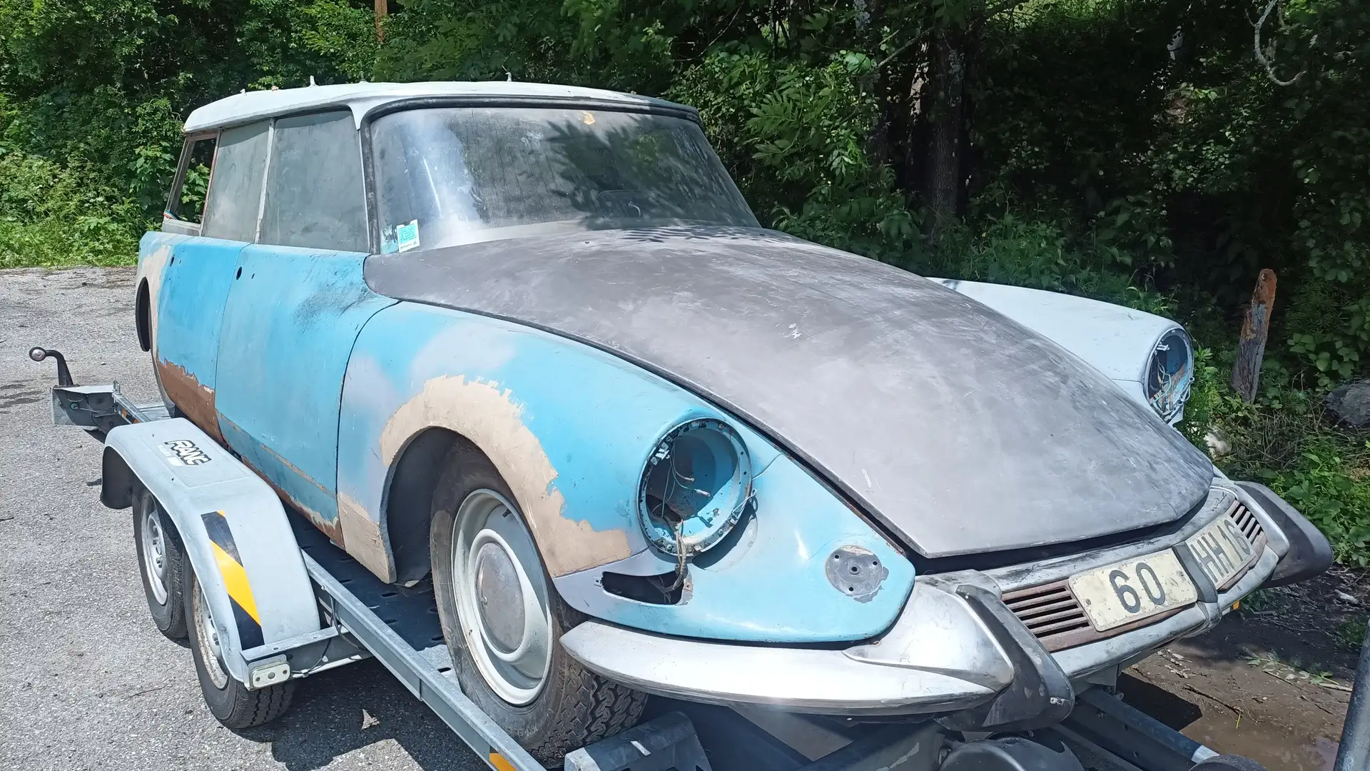 Citroen DS ID19 familiale 1966, 8 places Bleu - 1