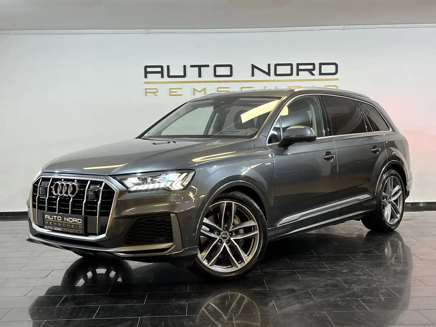 Audi Q7 50 TDI quat.S-Line*7-Sitzer*Matrix*Virtual* Gris - 1