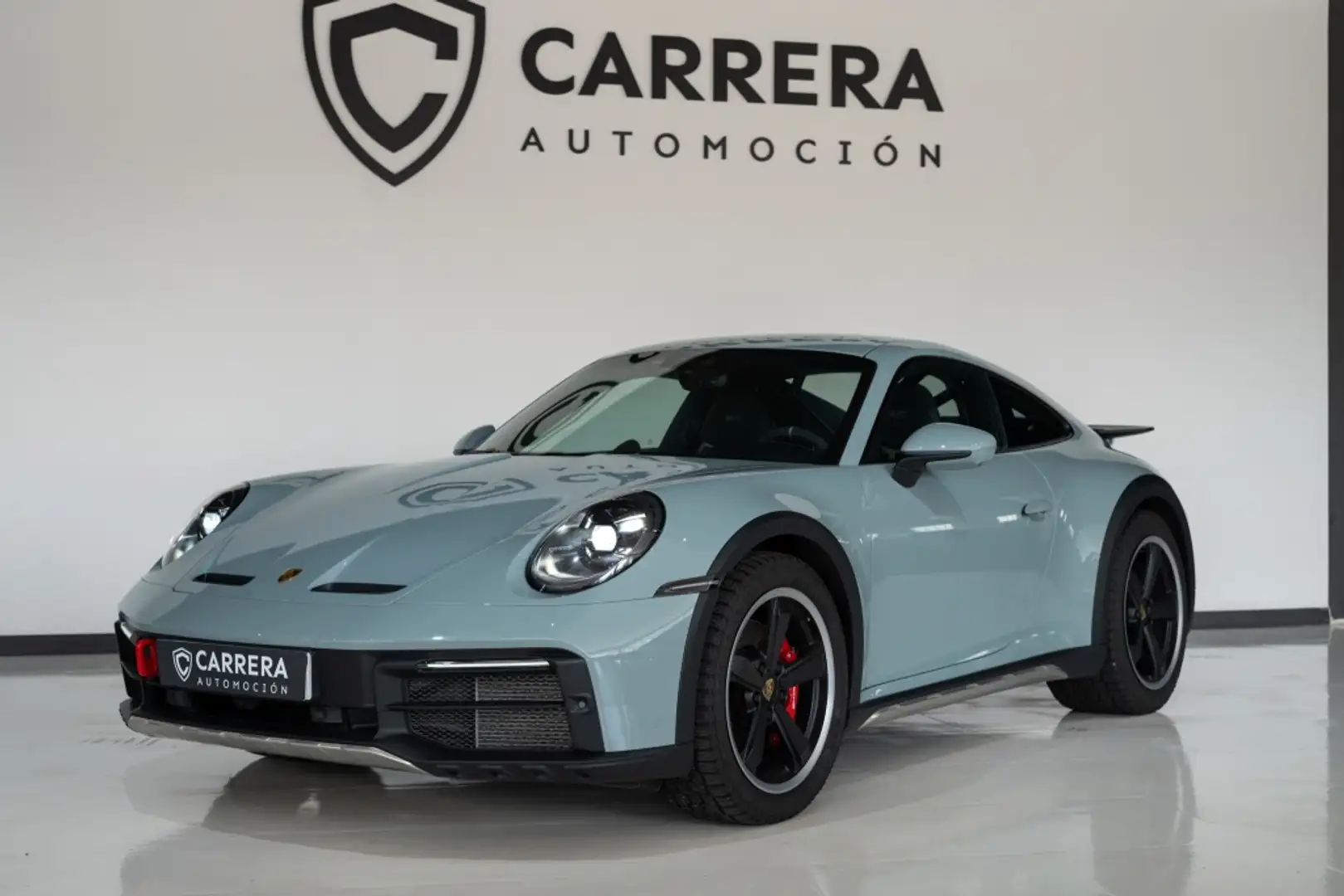 Porsche 992 Dakar Vert - 1