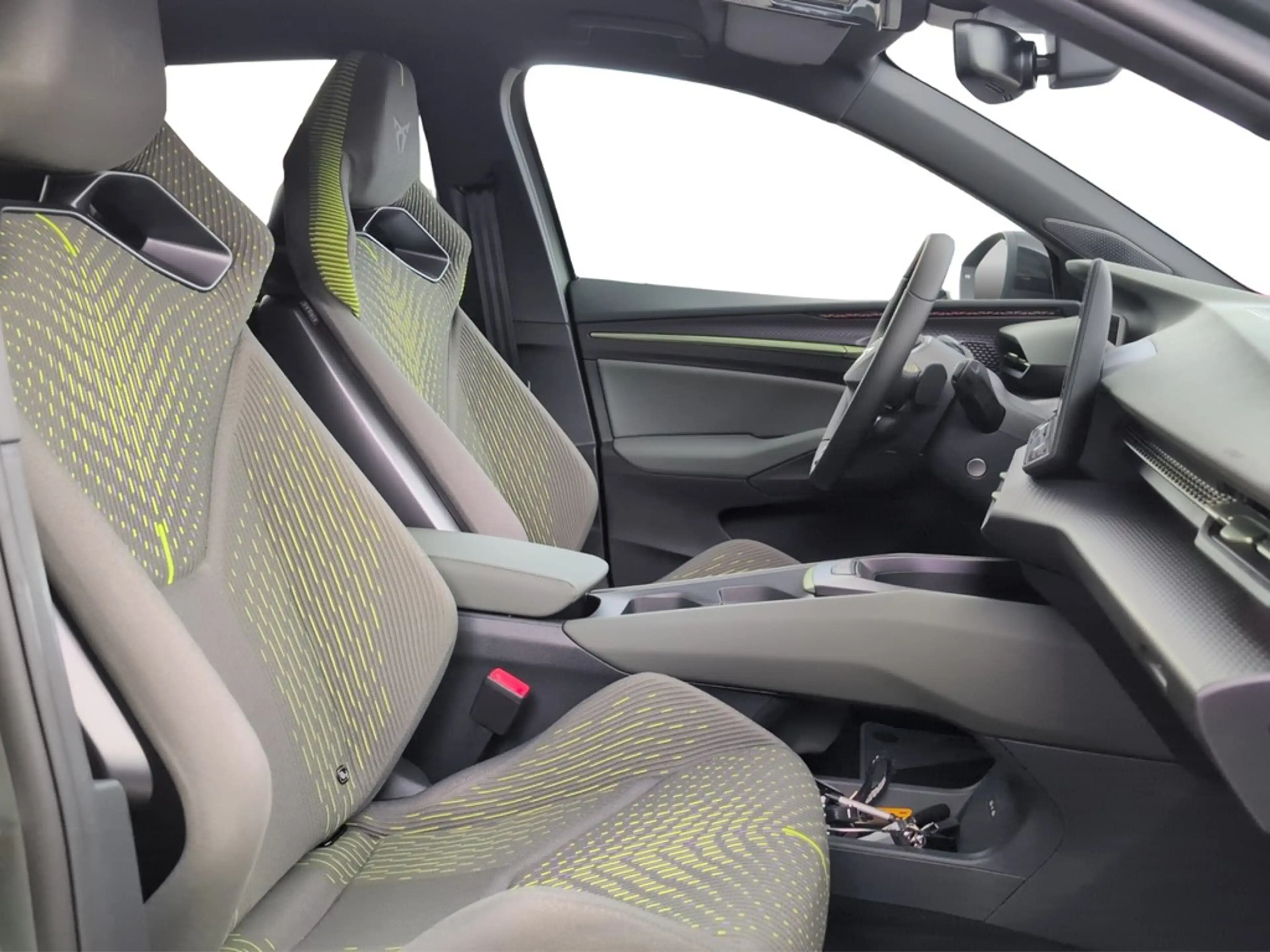 CUPRA Raval 52 kwh VZ Edition Extreme DCC MATT*PANO*MATRIX*... — photo 12