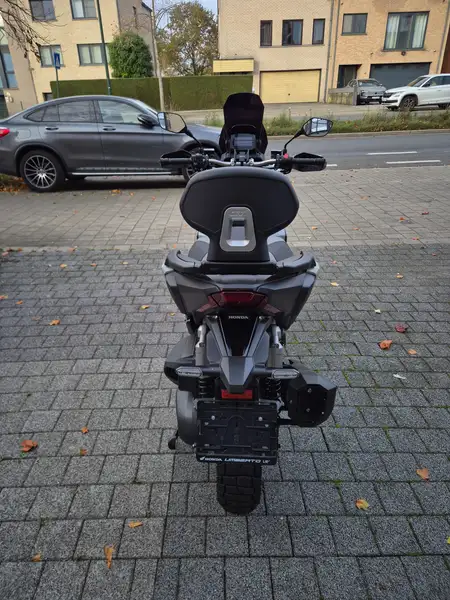 Honda ADV 350 - foto 3