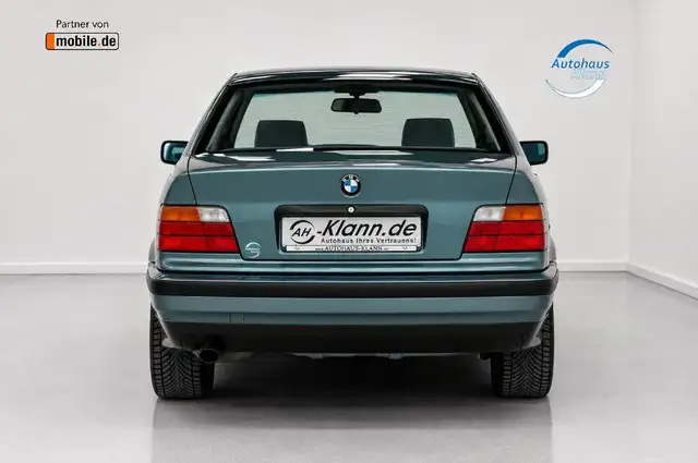 BMW I view 7