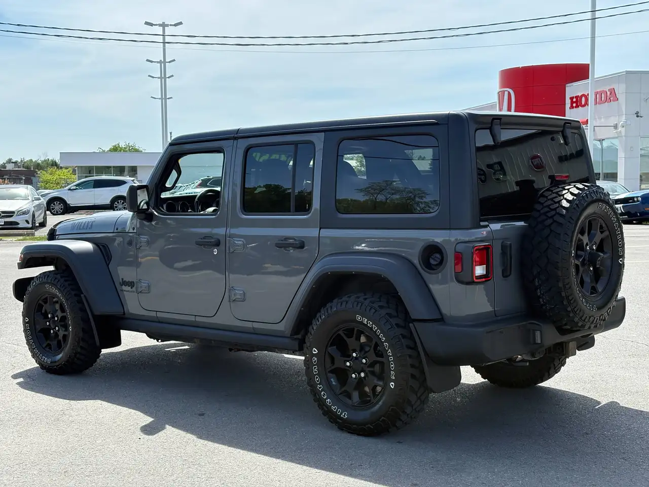 Jeep Wrangler снимка Jeep Wrangler