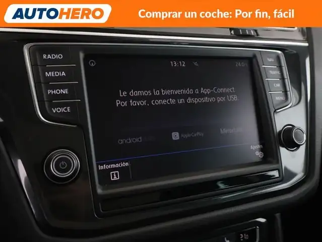 Volkswagen Tiguan view 25
