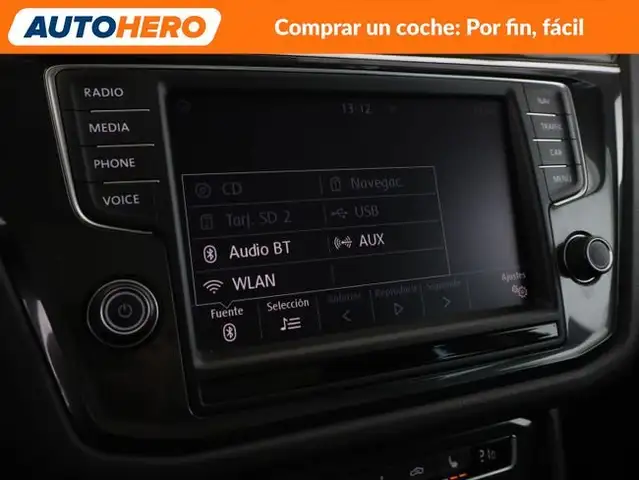 Volkswagen Tiguan view 22