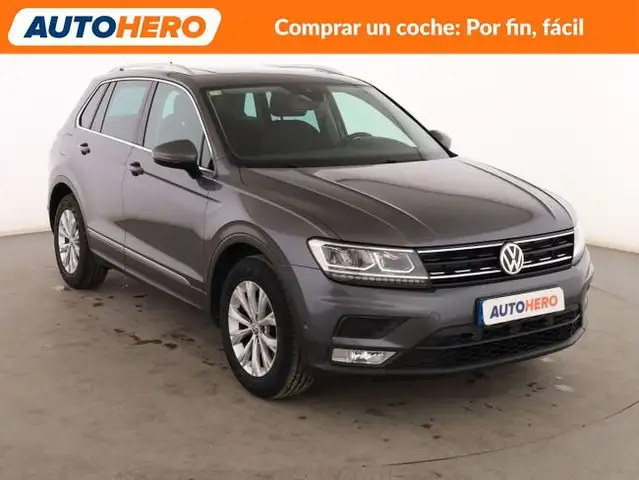 Volkswagen Tiguan view 8