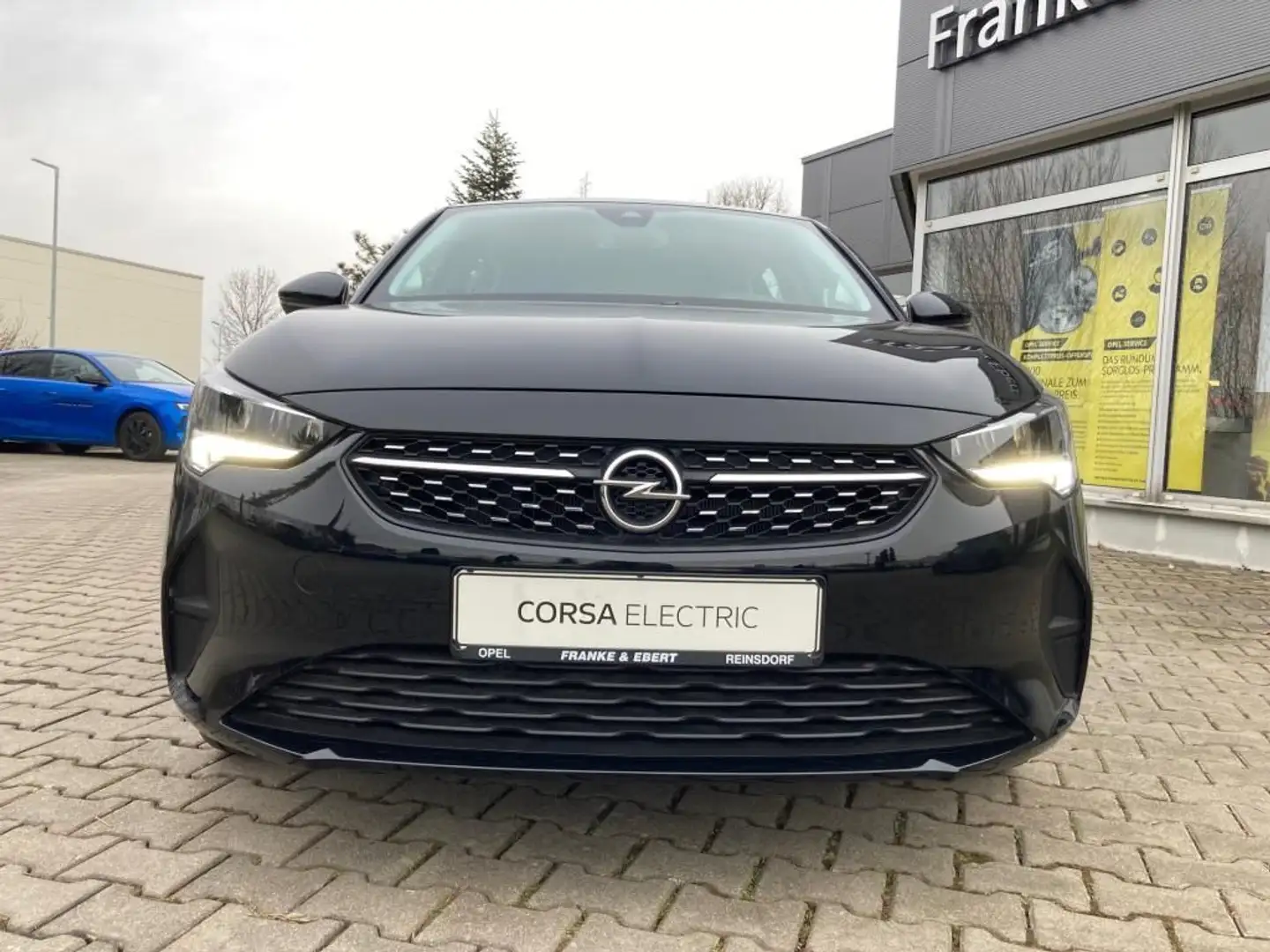 Opel Corsa -e Elegance Elektromotor 100kW 136 PS Schwarz - 2