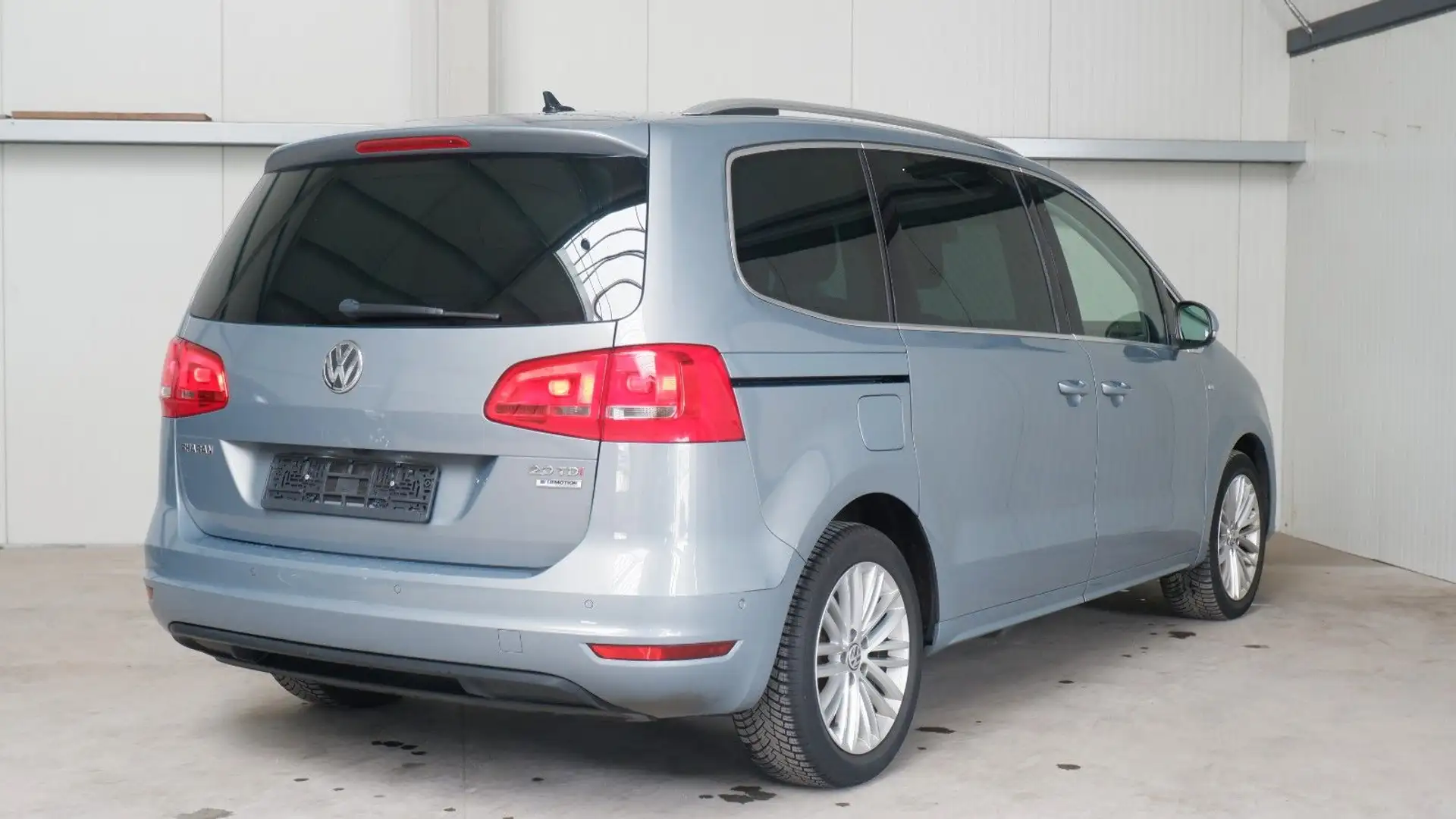 Volkswagen Sharan Cup BMT-Pano-Rückfahrkamera-EDS-Bi-Xenon Grau - 2